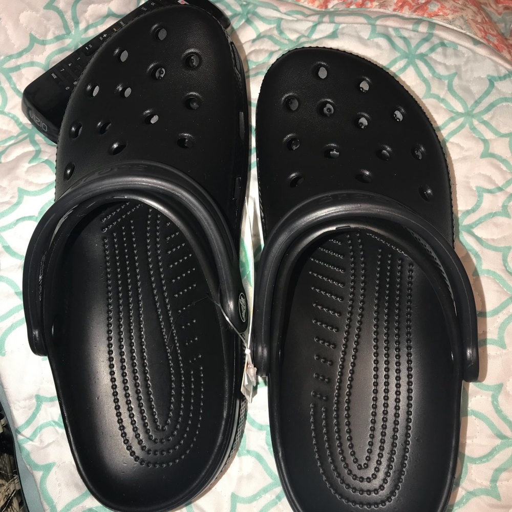 Size 7 Black Crocs